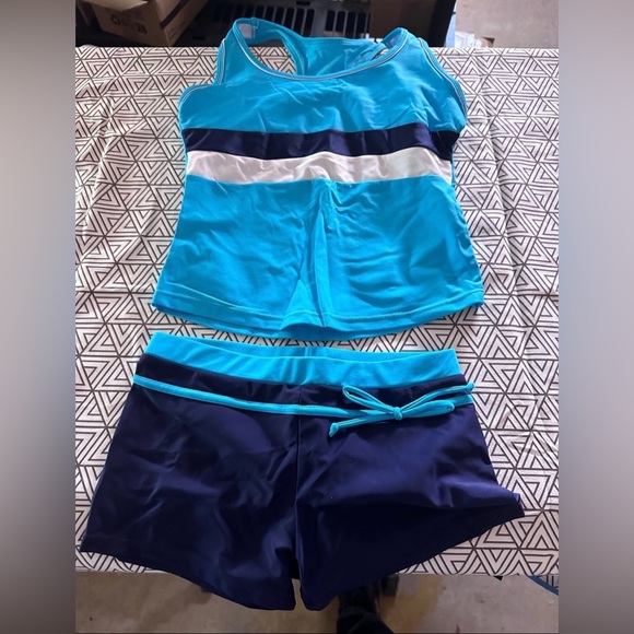 NEW - KABETY Girls plus size Summer Two Piece Boyshort Fashion Tankini Swimsuit - Picture 2 of 7